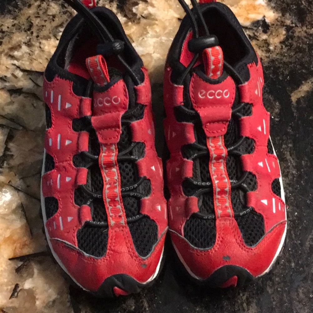 ECCO water sneakers. French 28C=11 little kid size